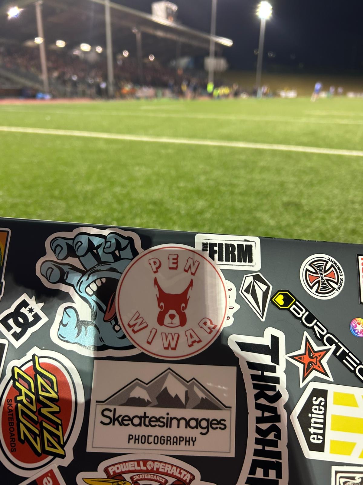 Pen Wiwar Sticker