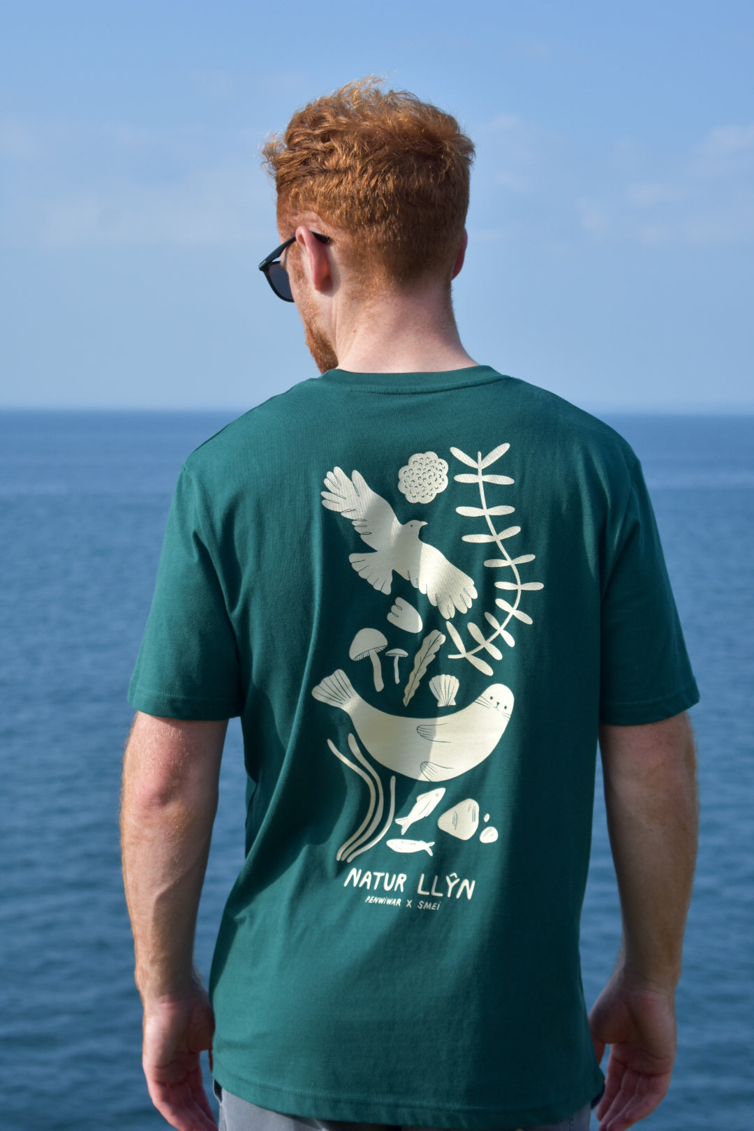 Natur Llŷn Relaxed Fit Tee in Fern Green