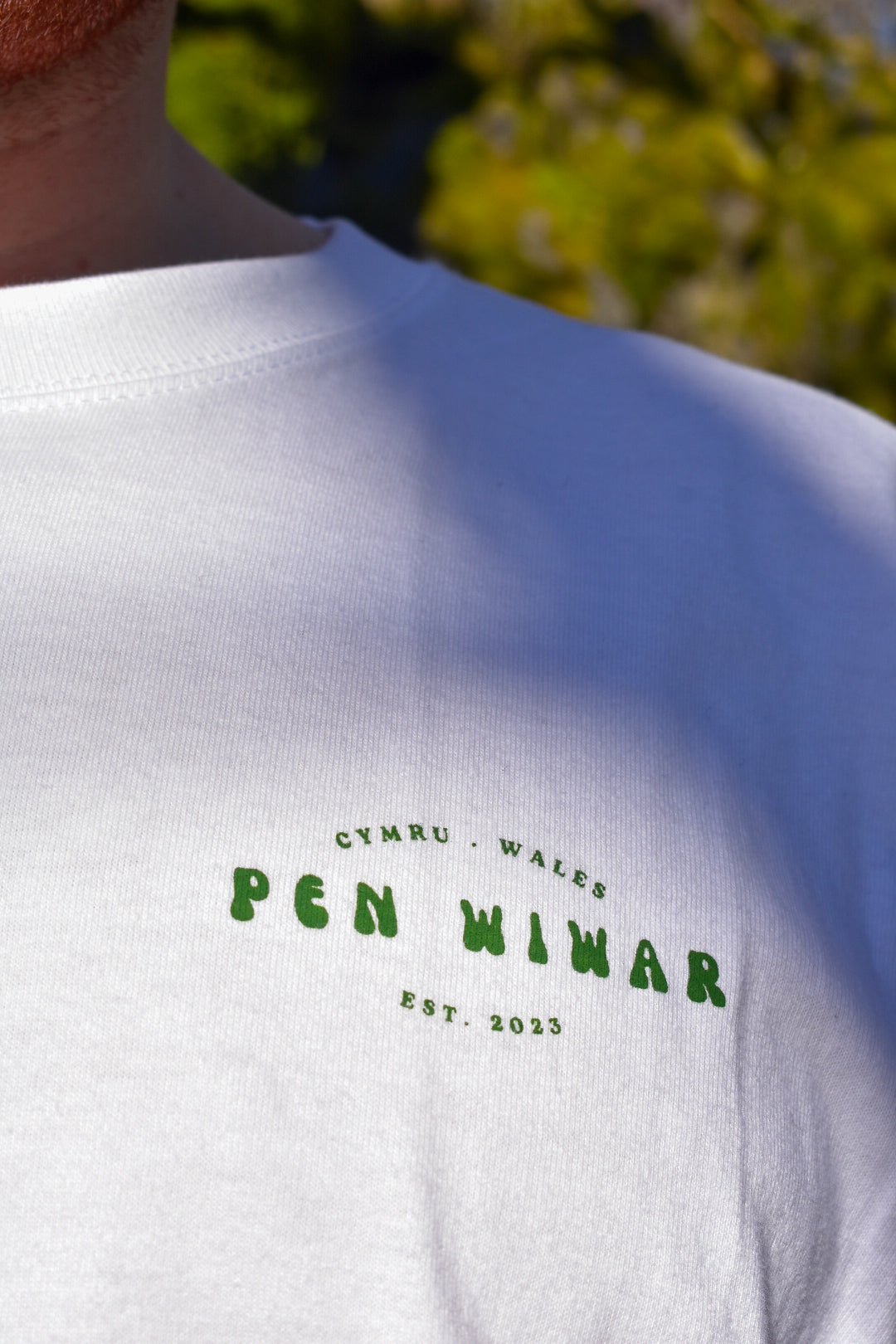 Yr Wyddfa Relaxed Fit Tee in White