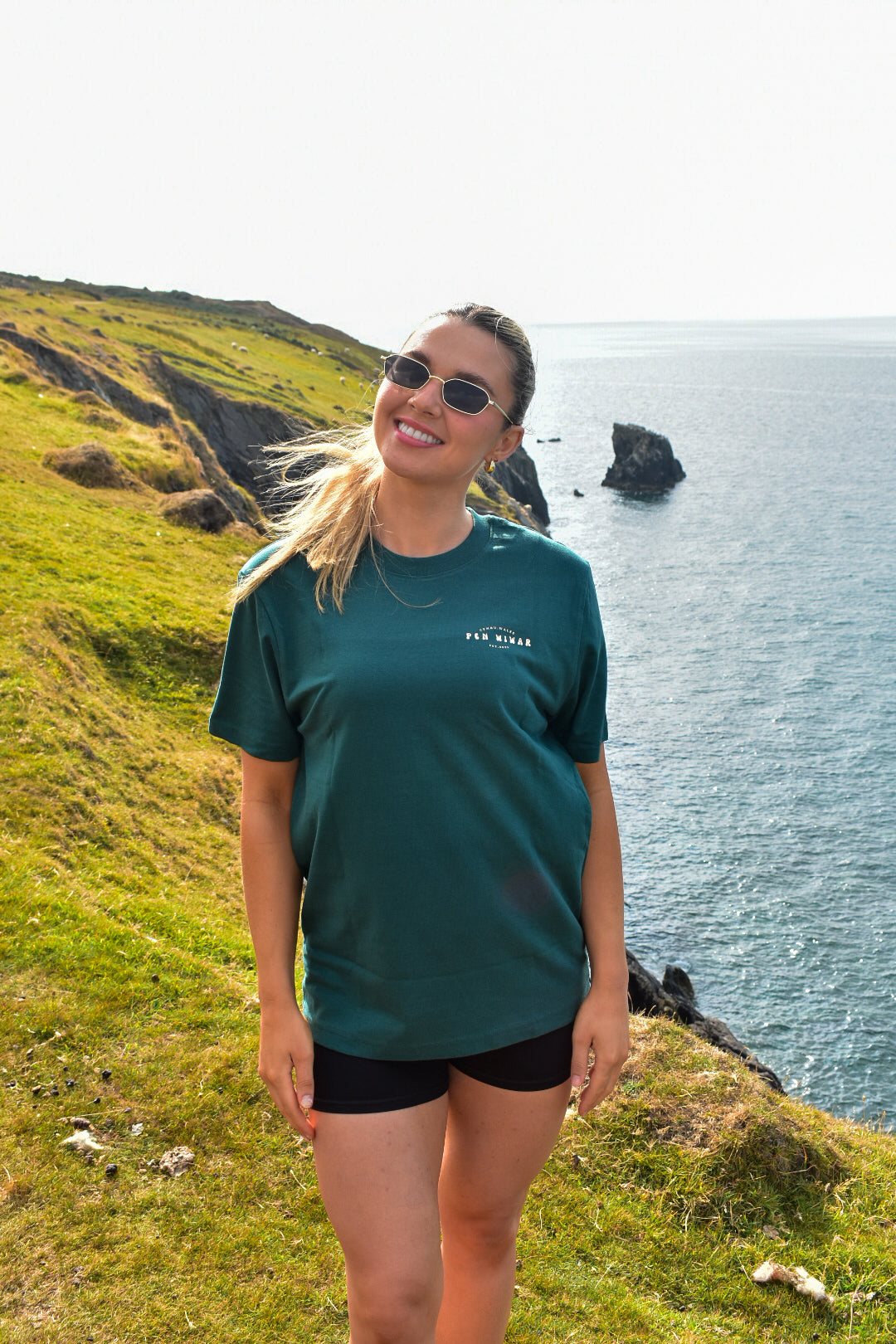 Natur Llŷn Relaxed Fit Tee in Fern Green