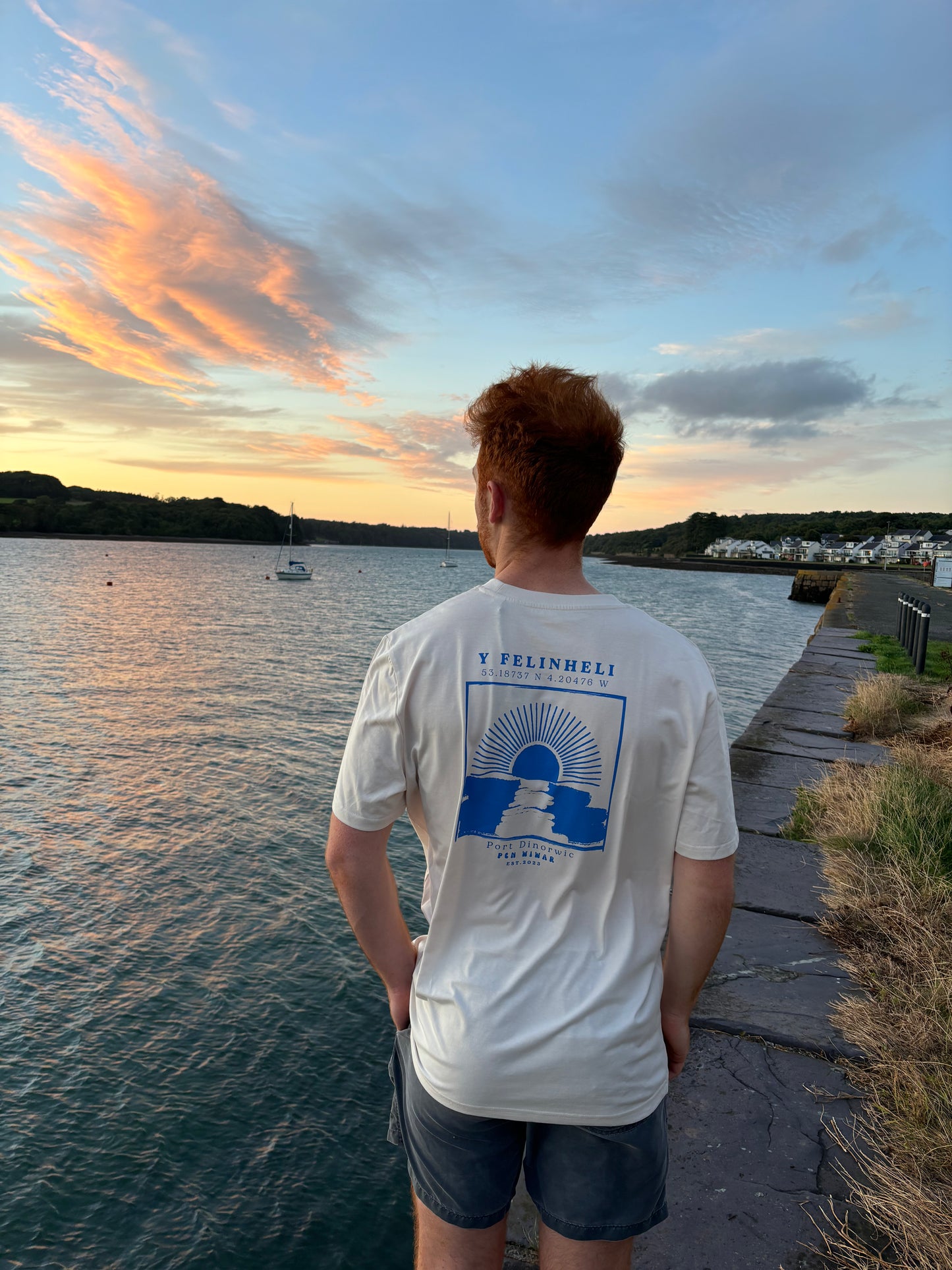 Felinheli Tee in off-white