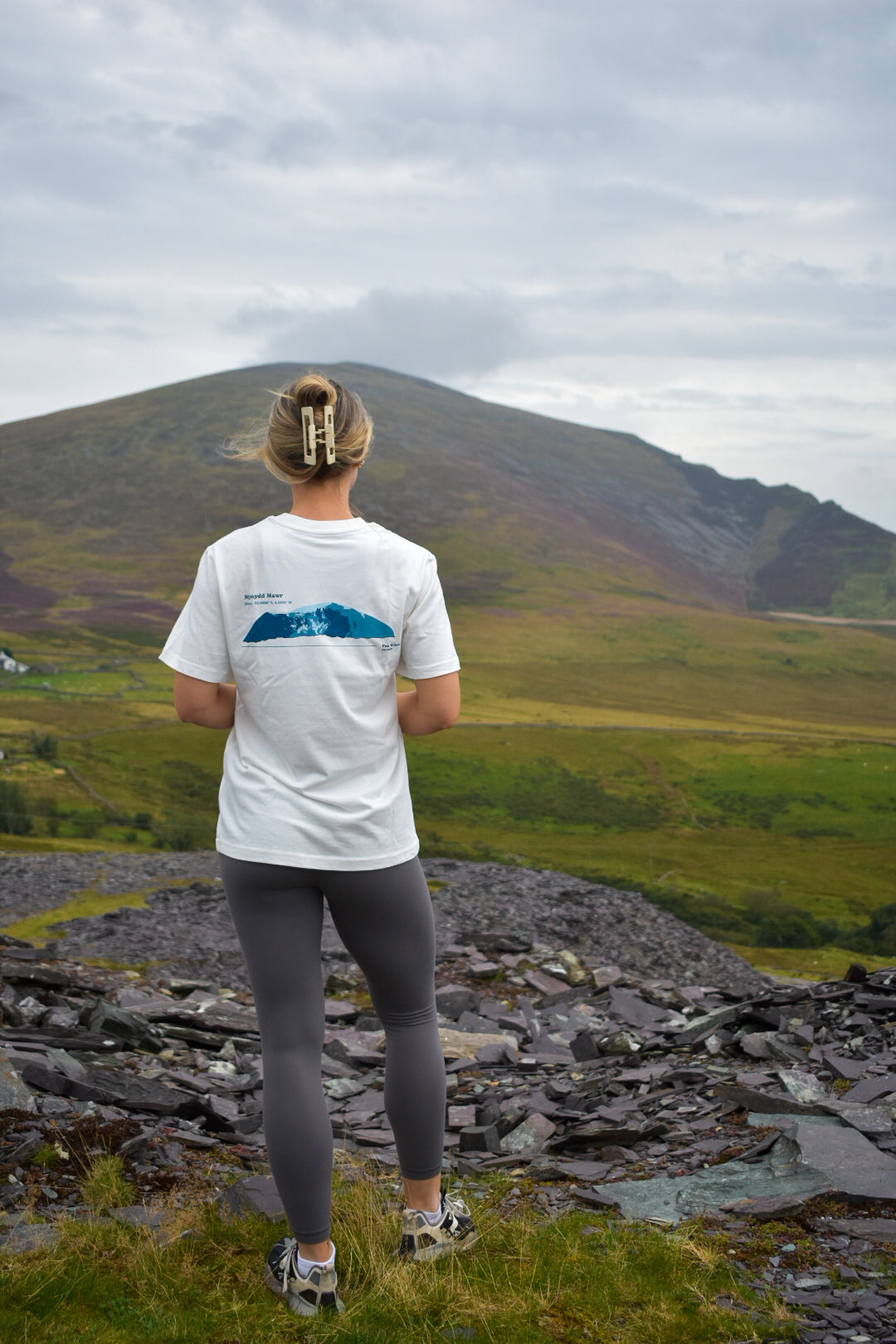 Mynydd Mawr Relaxed Fit Tee in Natural