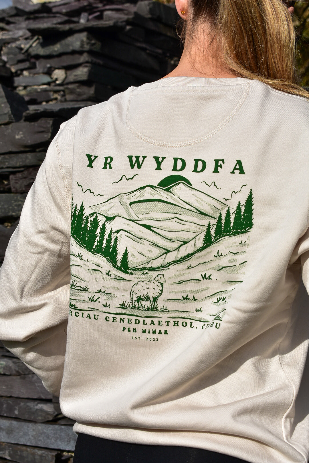 Wyddfa Sweatshirt in vintage white