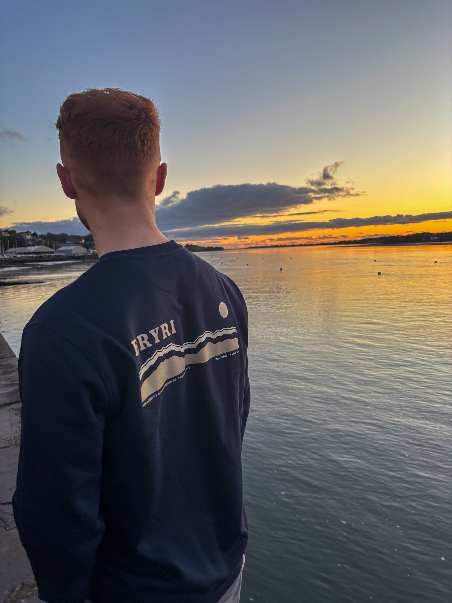 Eryri Sweatshirt in Navy